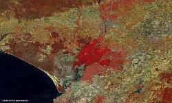 Guadalquivir, Spain  The 100 m false-colour image of 16 july 2016 shows us Guadalquivir River, the only great navigable river in Spain. Currently it is navigable to Seville. The Guadalquivir is 657 km long and drains an area of about 58,000 km².  The Guadalquivir River Basin occupies an area of 63,085 km² and has a long history of severe flooding.   Date: 25/07/2016   Resolution: 100m : river, spain, floods, basin