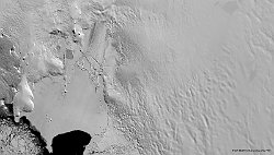 PROBAV_L2A_20181119_Antarctica_PineIslandIceberg.jpg